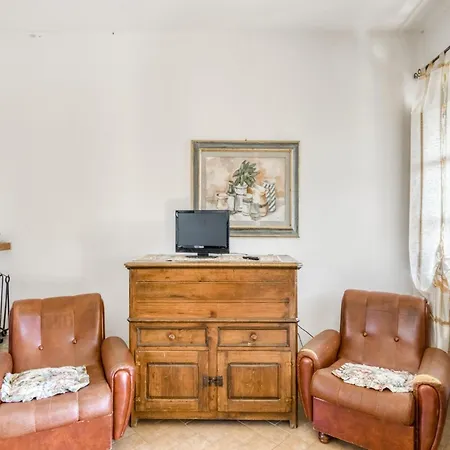 In Near Castello Bufalini